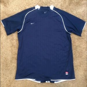 Nike soccer top